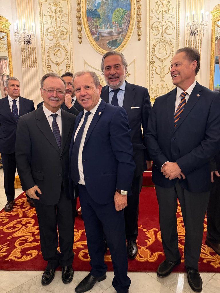 Camara de Almeria en Asamblea Camaras Ceuta 26102026 1 768x1024 1 - La Cámara de Almería se suma al respaldo de la red cameral a Ceuta en la Asamblea General de Cámaras de Comercio